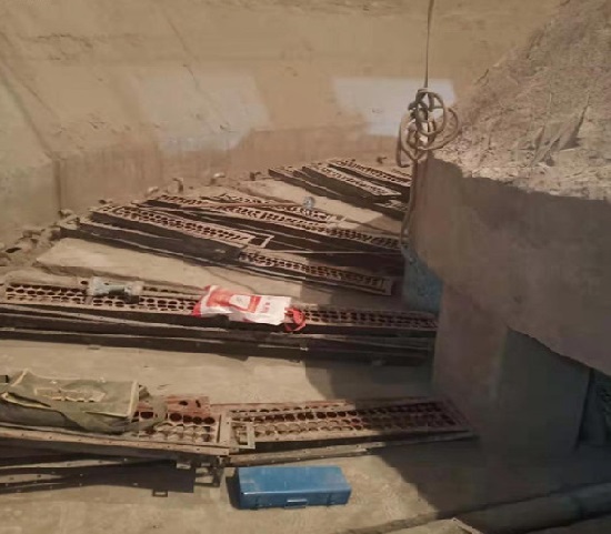 1752019186283373.jpg 1617784940938713.jpg